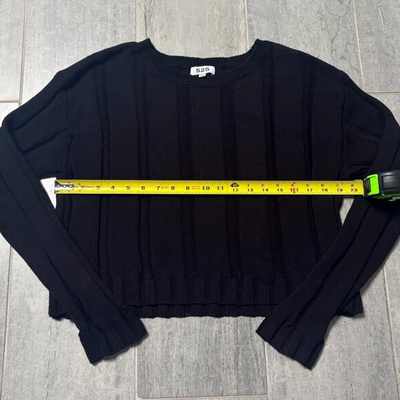 525 America Cropped Knit Oversized Crewneck Sweater Black Size M/L - Picture 7 of 8